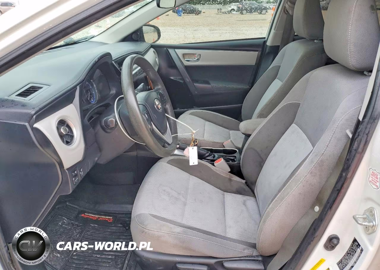 TOYOTA COROLLA L VIN:5YFBURHE6KP928440 - 7