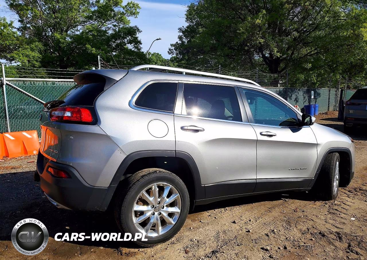 2015 Jeep Cherokee Limited VIN:1C4PJLDS8FW738448 - 3