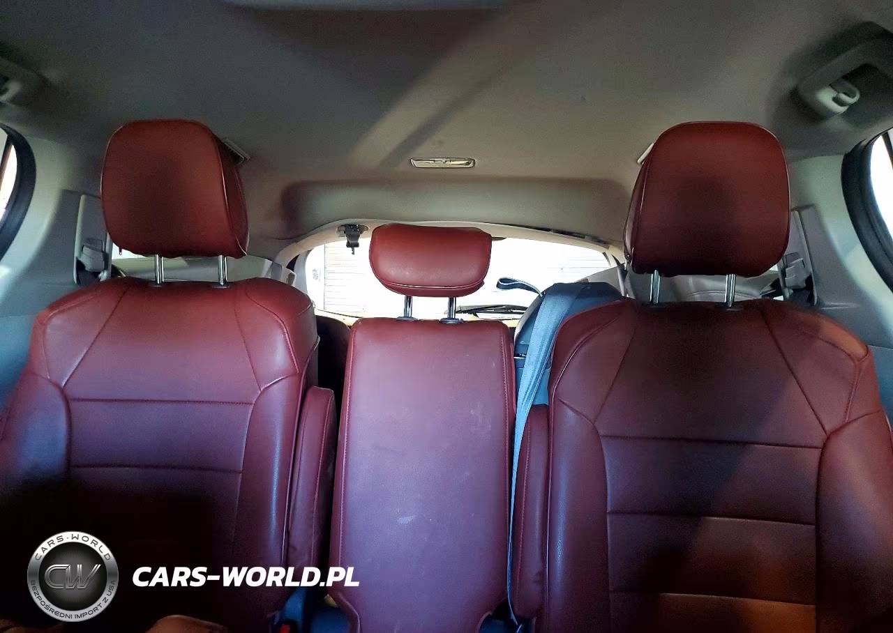 2021 Toyota Sienna Le VIN:5TDKRKEC9MS067003 - 10