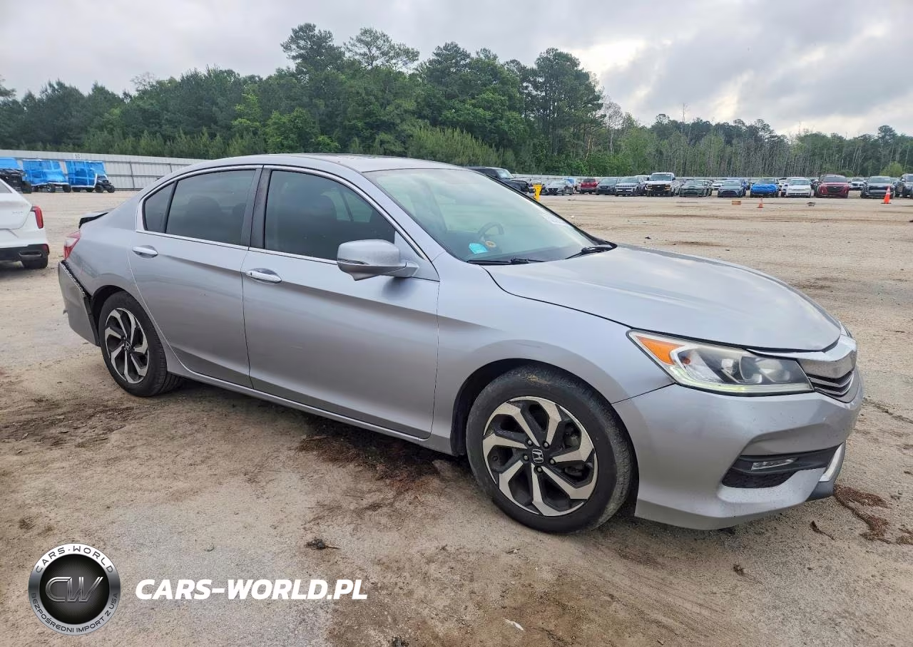 2017 Honda Accord Ex VIN:1HGCR2F79HA211353 - 4