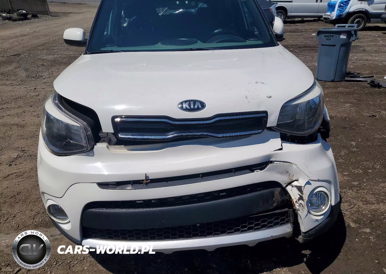 2017 Kia Soul + VIN:KNDJP3A5XH7449457 - 11