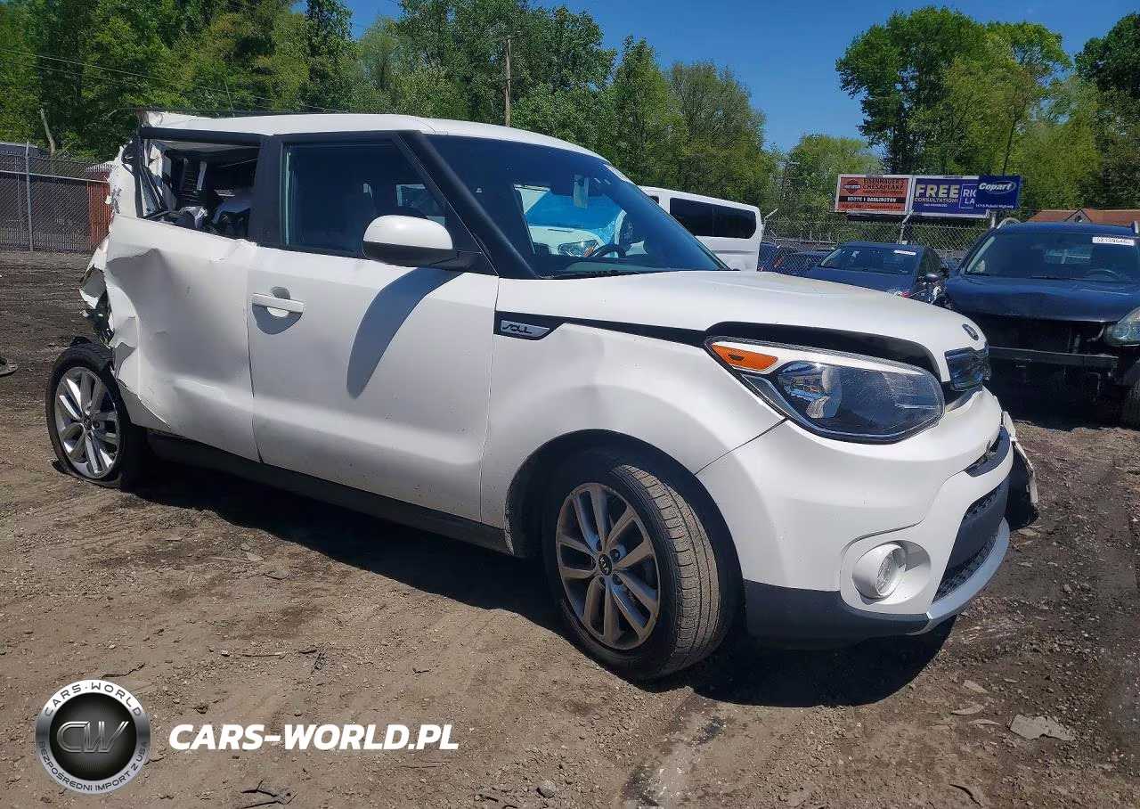 2017 Kia Soul + VIN:KNDJP3A5XH7449457 - 4