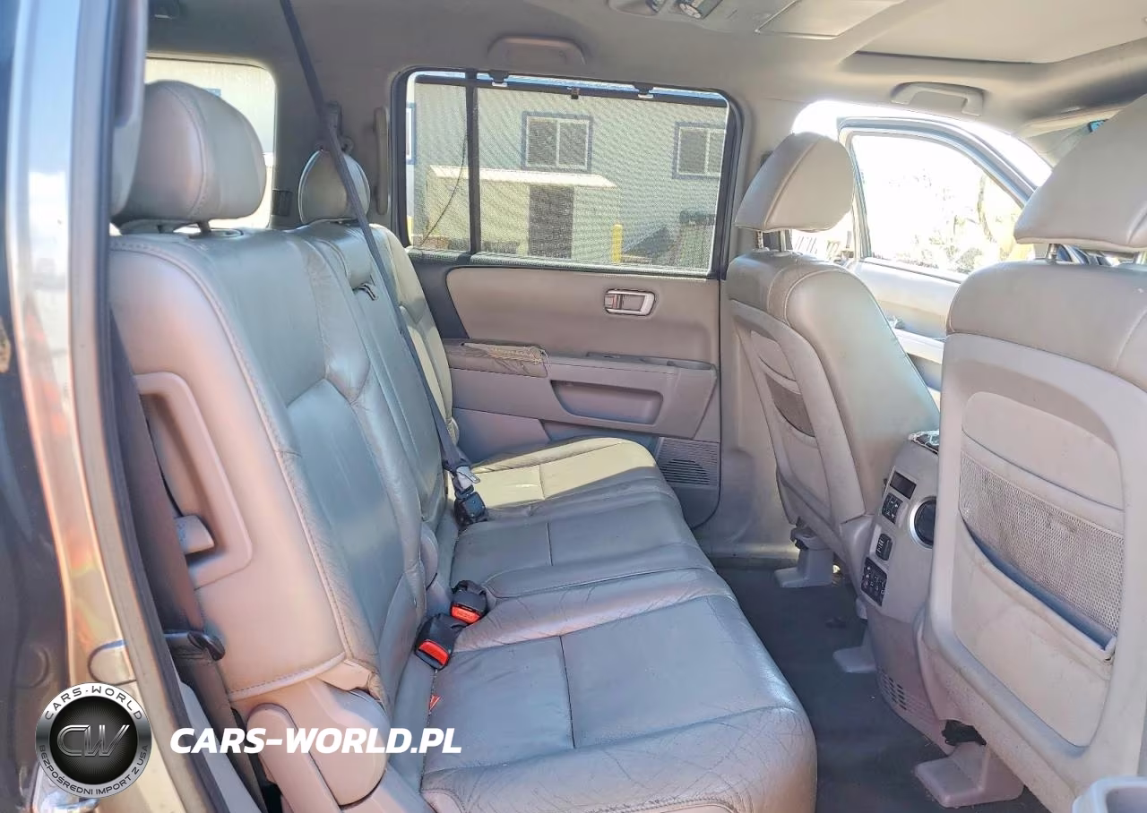 2011 Honda Pilot Touring VIN:5FNYF4H97BB048188 - 11