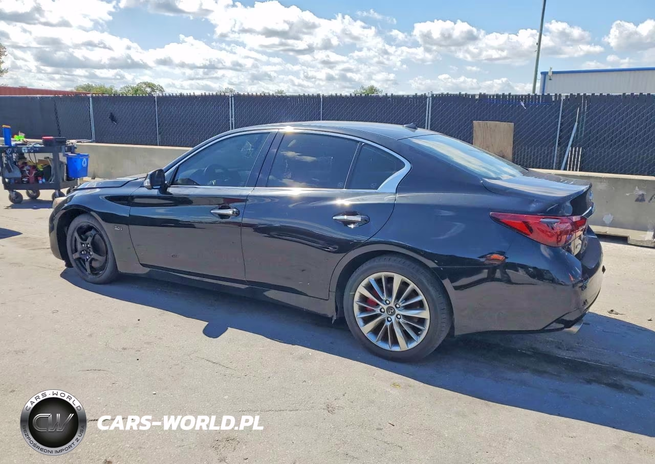 2018 Infiniti Q50 Luxe VIN:JN1EV7AR4JM440247 - 2