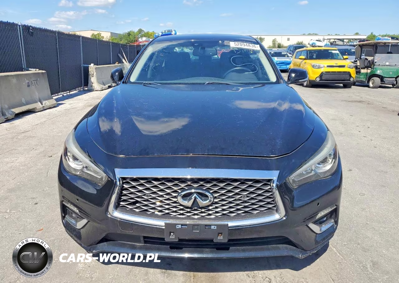 2018 Infiniti Q50 Luxe VIN:JN1EV7AR4JM440247 - 5