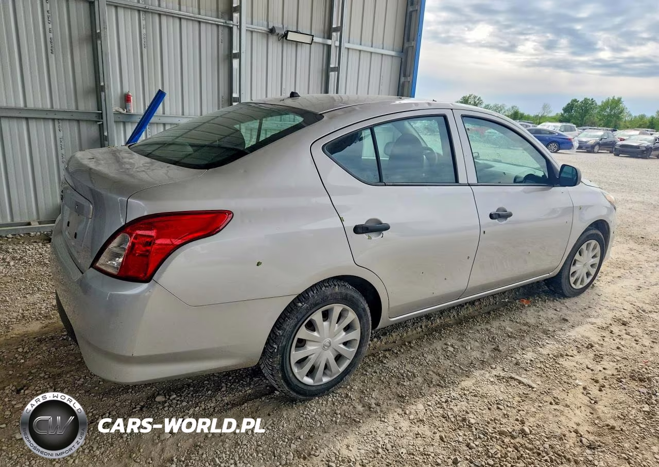 2015 Nissan Versa 1.6 S VIN:3N1CN7APXFL835606 - 3