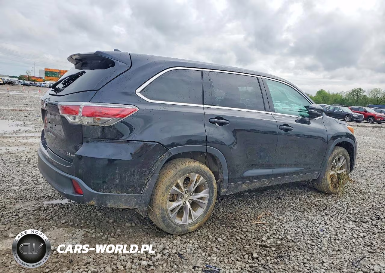 2015 Toyota Highlander Le Plus VIN:5TDBKRFH3FS140053 - 3