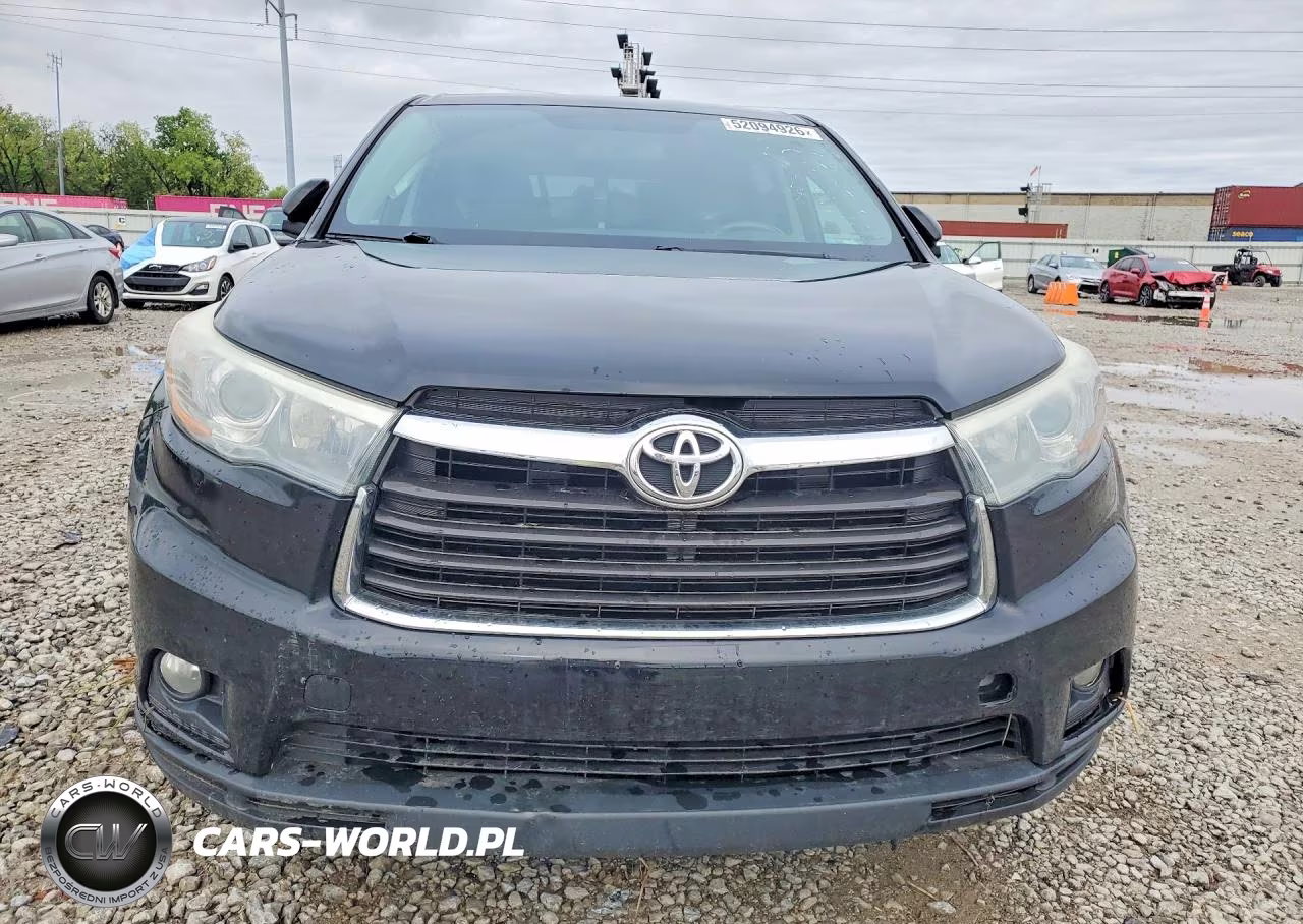 2015 Toyota Highlander Le Plus VIN:5TDBKRFH3FS140053 - 5