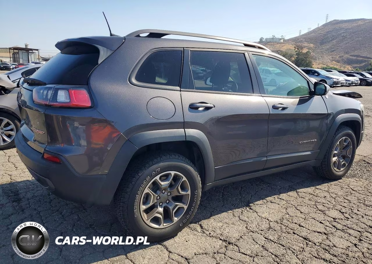 2021 Jeep Cherokee Trailhawk VIN:1C4PJMBX3MD214587 - 3