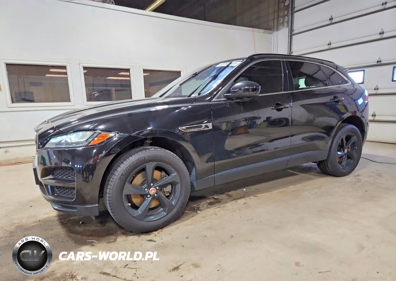 2017 Jaguar F-Pace Prestige