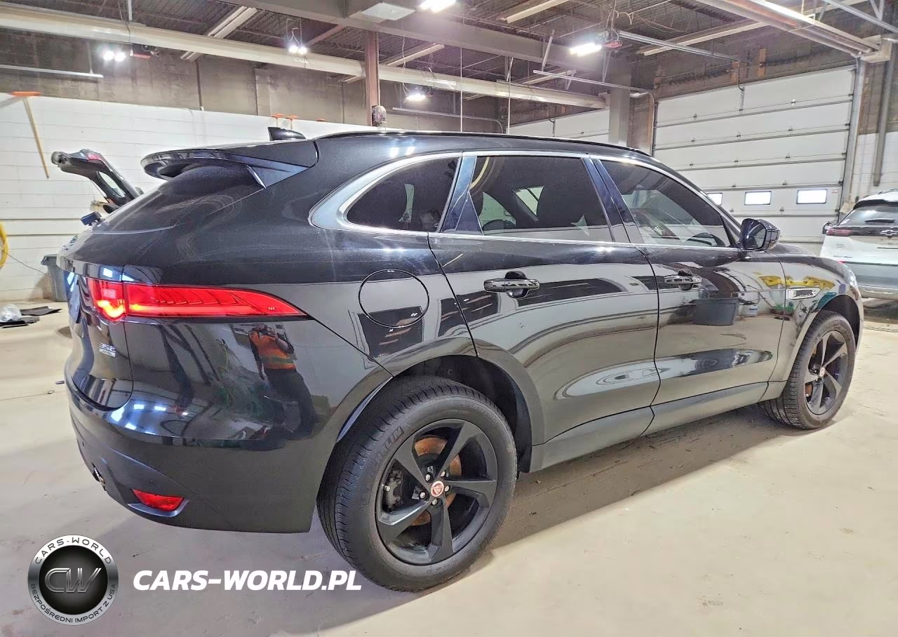 2017 Jaguar F-Pace Prestige VIN:SADCK2BV4HA068002 - 3