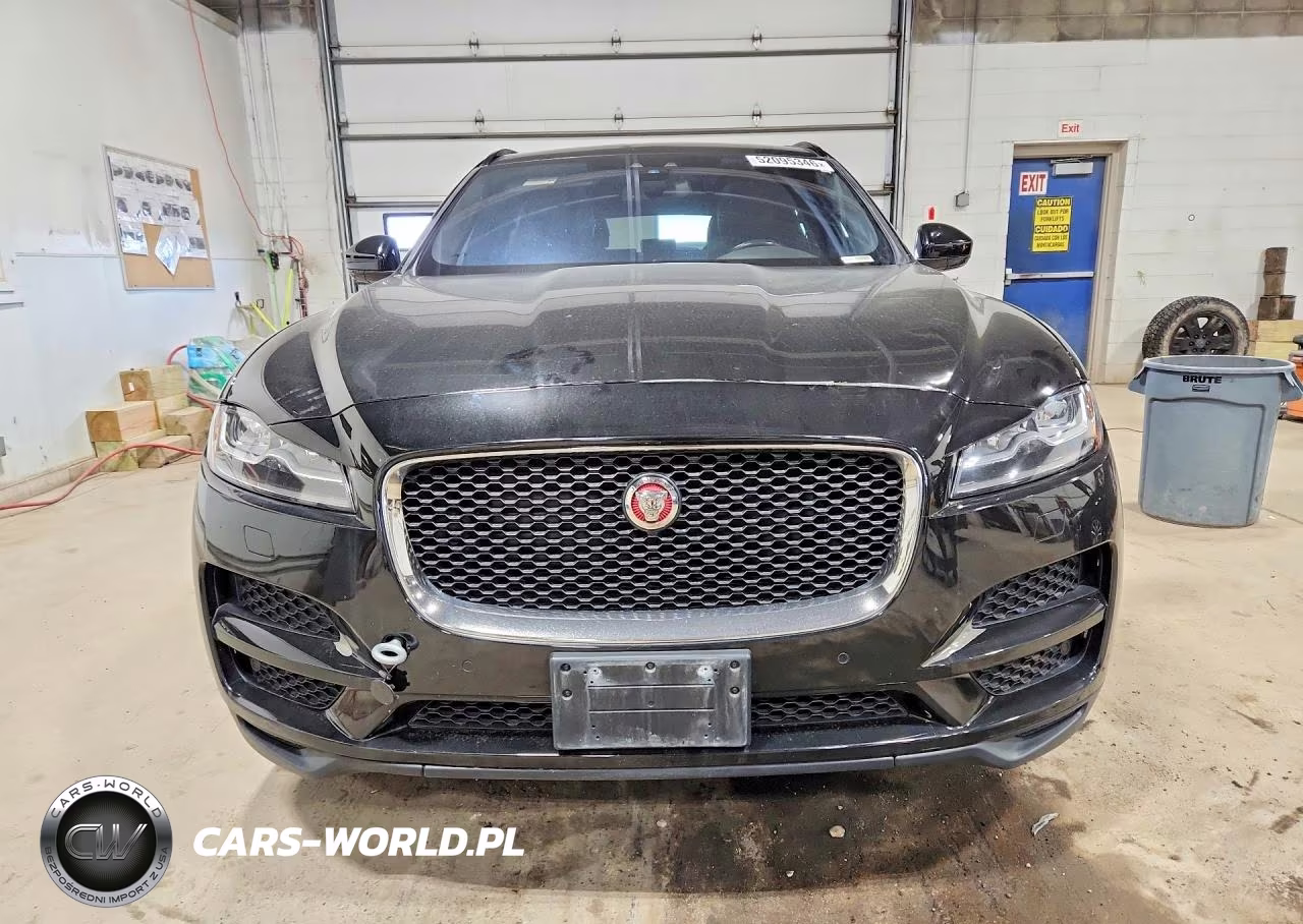 2017 Jaguar F-Pace Prestige VIN:SADCK2BV4HA068002 - 5