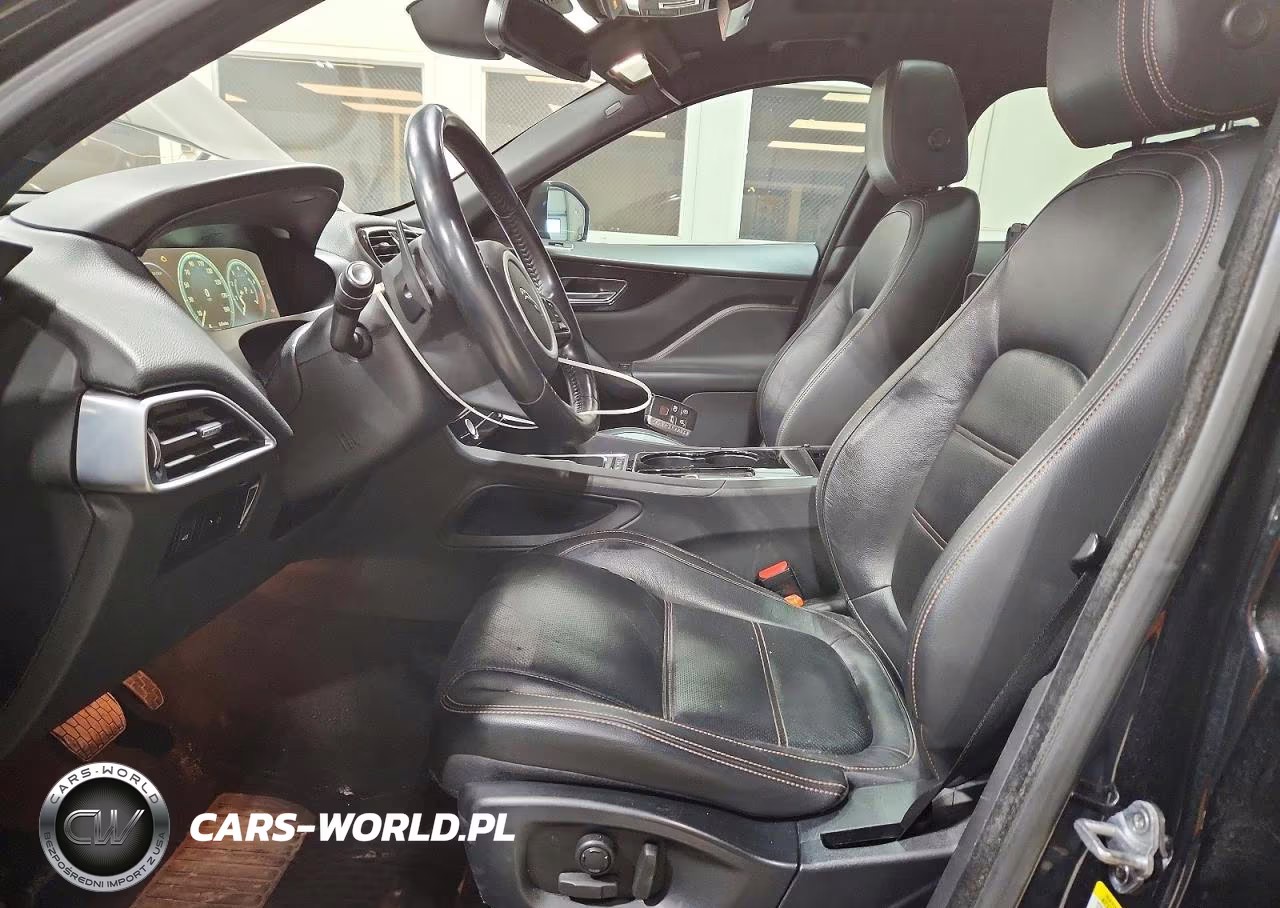 2017 Jaguar F-Pace Prestige VIN:SADCK2BV4HA068002 - 7