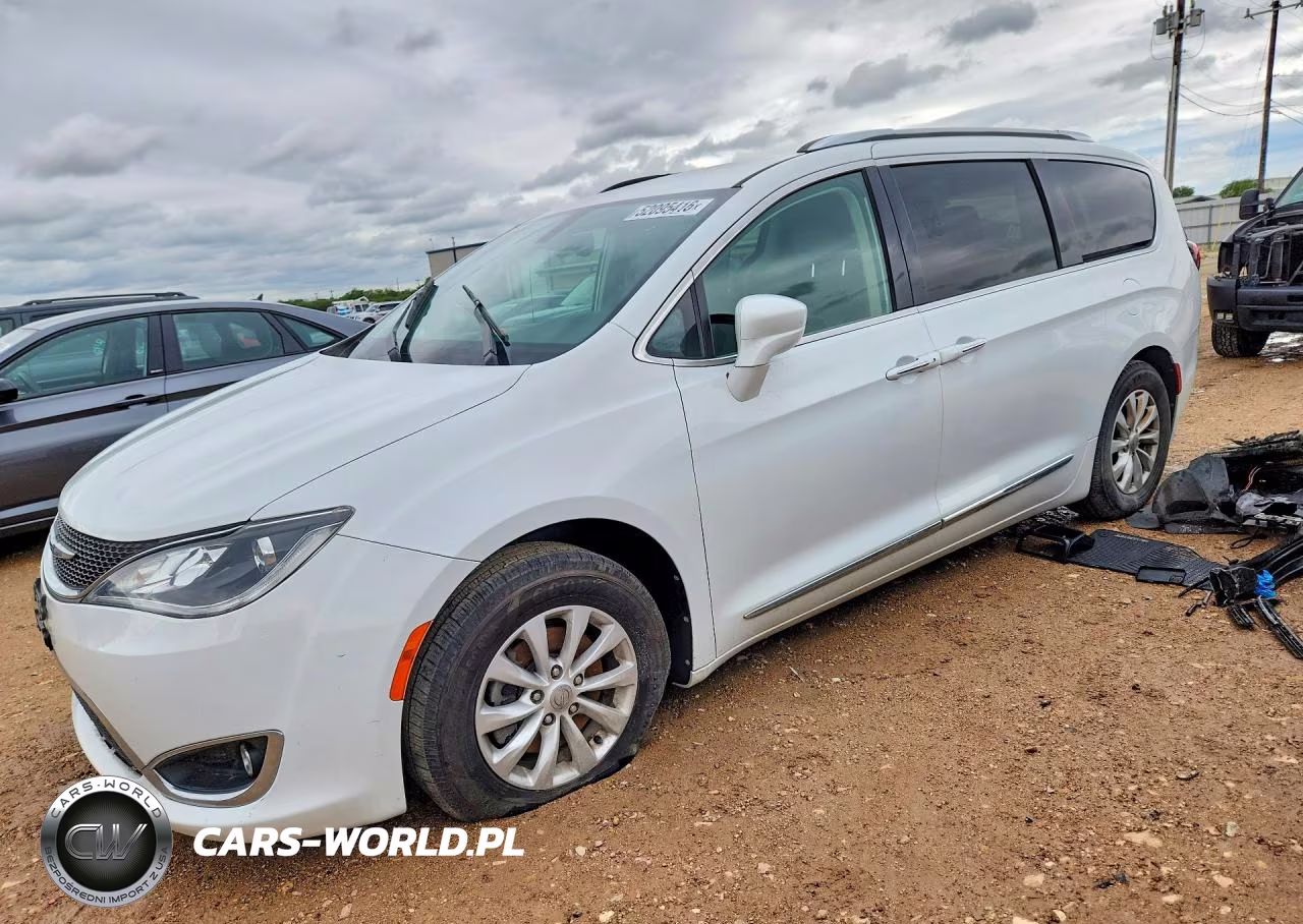 2019 Chrysler Pacifica Touring L
