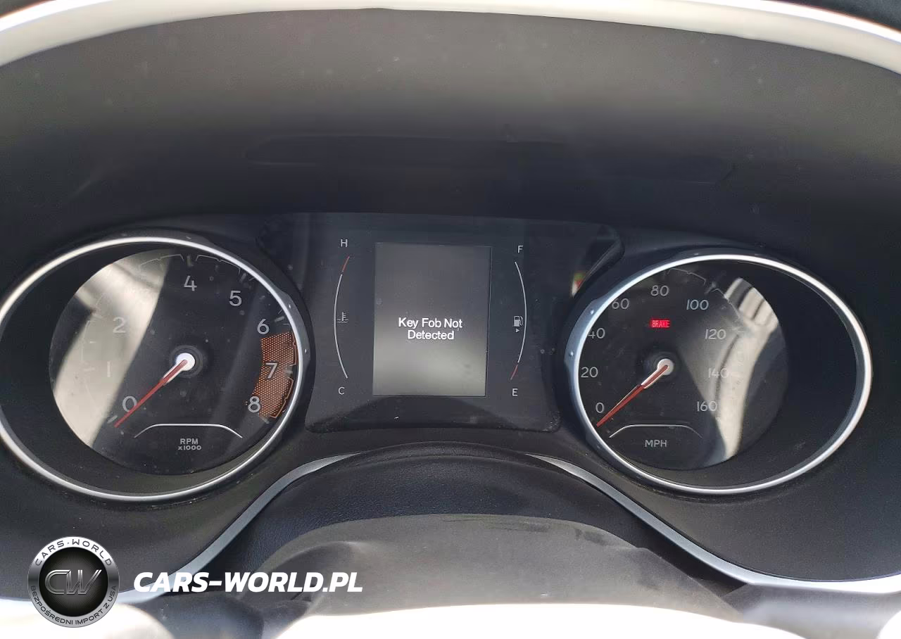 2018 Jeep Compass Latitude VIN:3C4NJDBB9JT239513 - 9