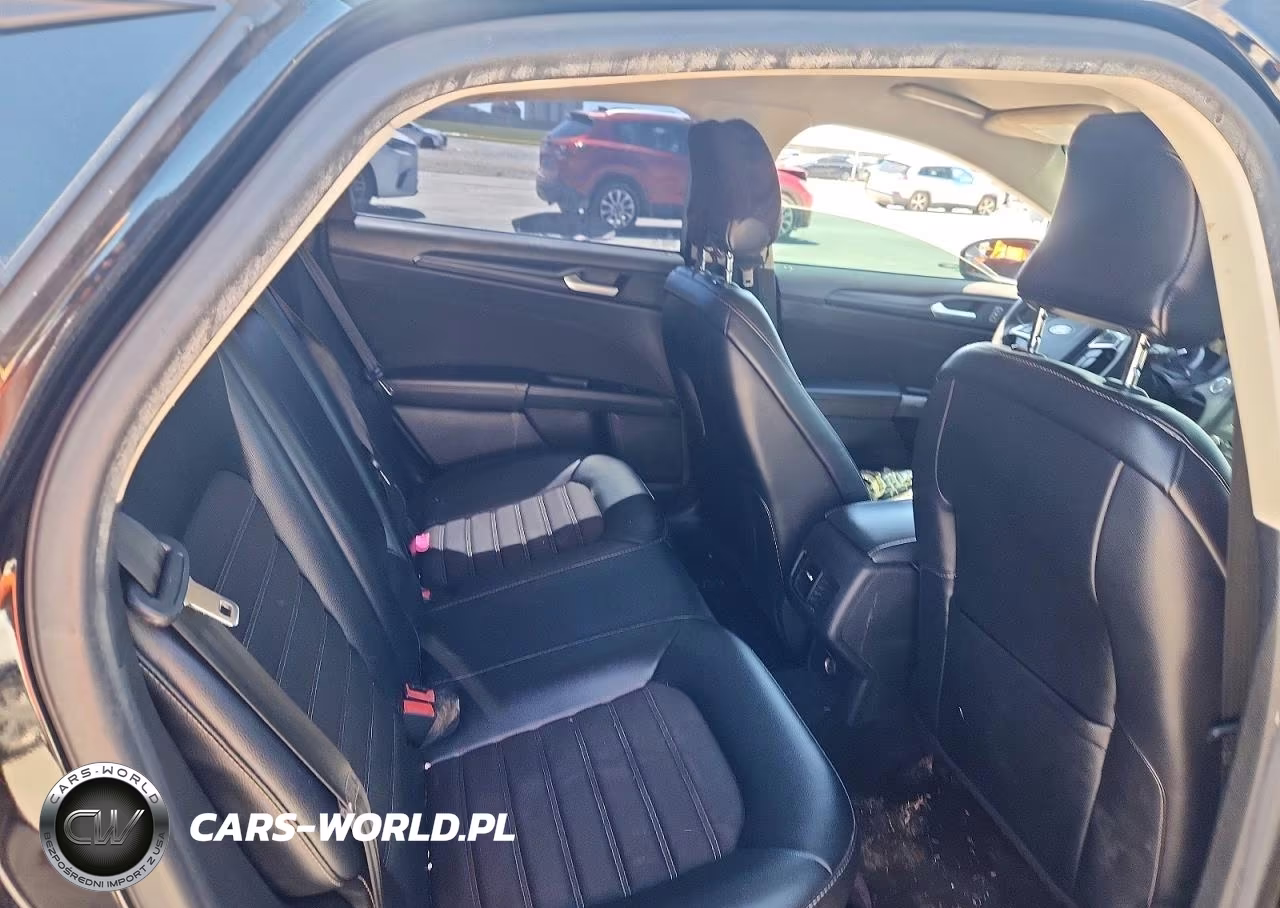 2018 Ford Fusion Se VIN:3FA6P0HD2JR265233 - 10