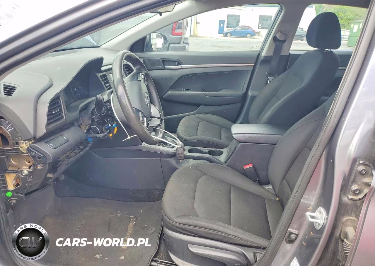2019 Hyundai Elantra Se VIN:5NPD74LF9KH466987 - 7