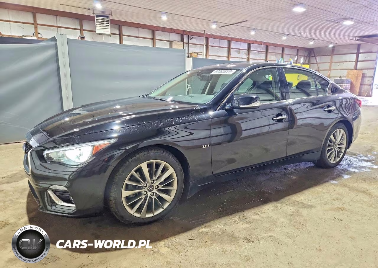 2018 Infiniti Q50 3.0T Luxe