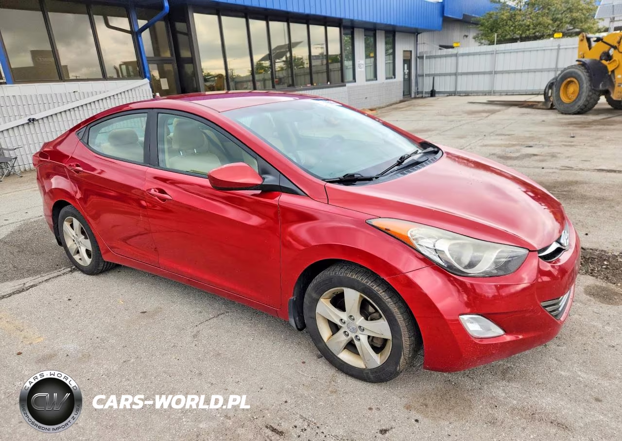 2013 Hyundai Elantra Gls VIN:KMHDH4AE5DU618744 - 4