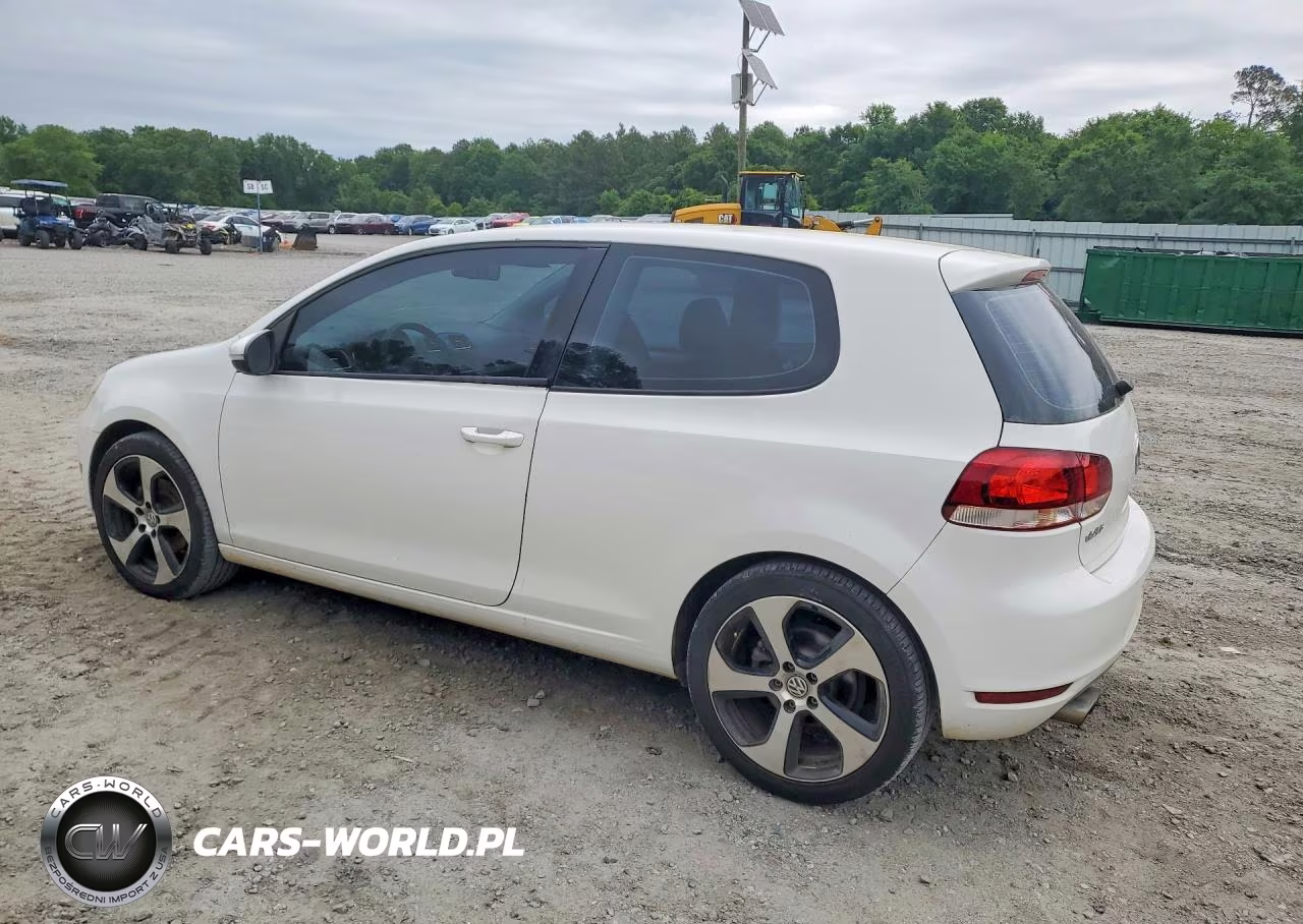 2011 Volkswagen Golf VIN:WVWAA7AJ3BW335304 - 2