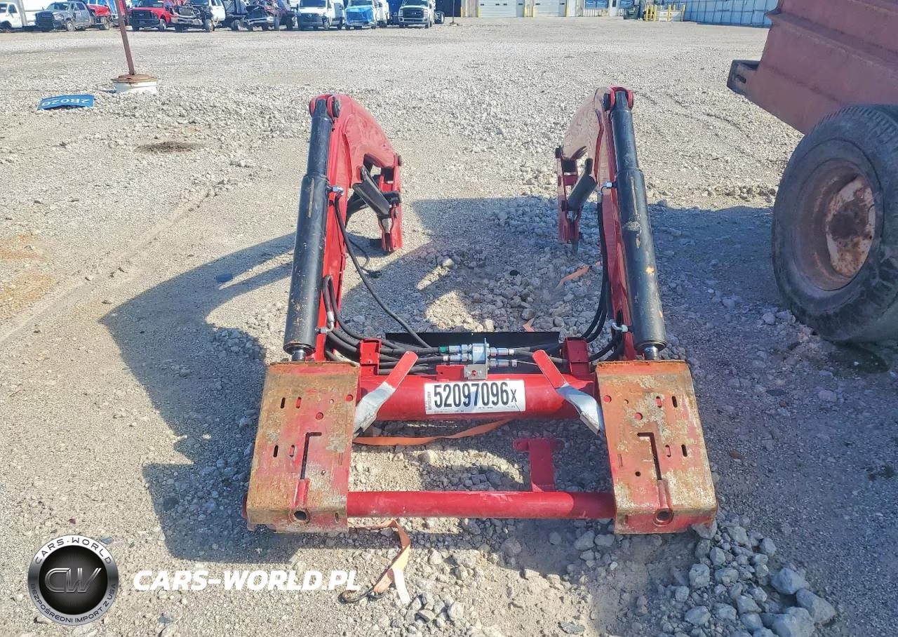 2019 Case L104 Loader VIN:YJWLG5027 - 2