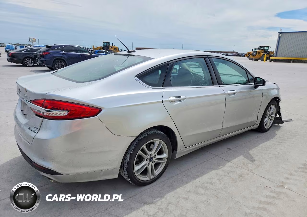 2018 Ford Fusion Se Hybrid VIN:3FA6P0LU6JR173050 - 3