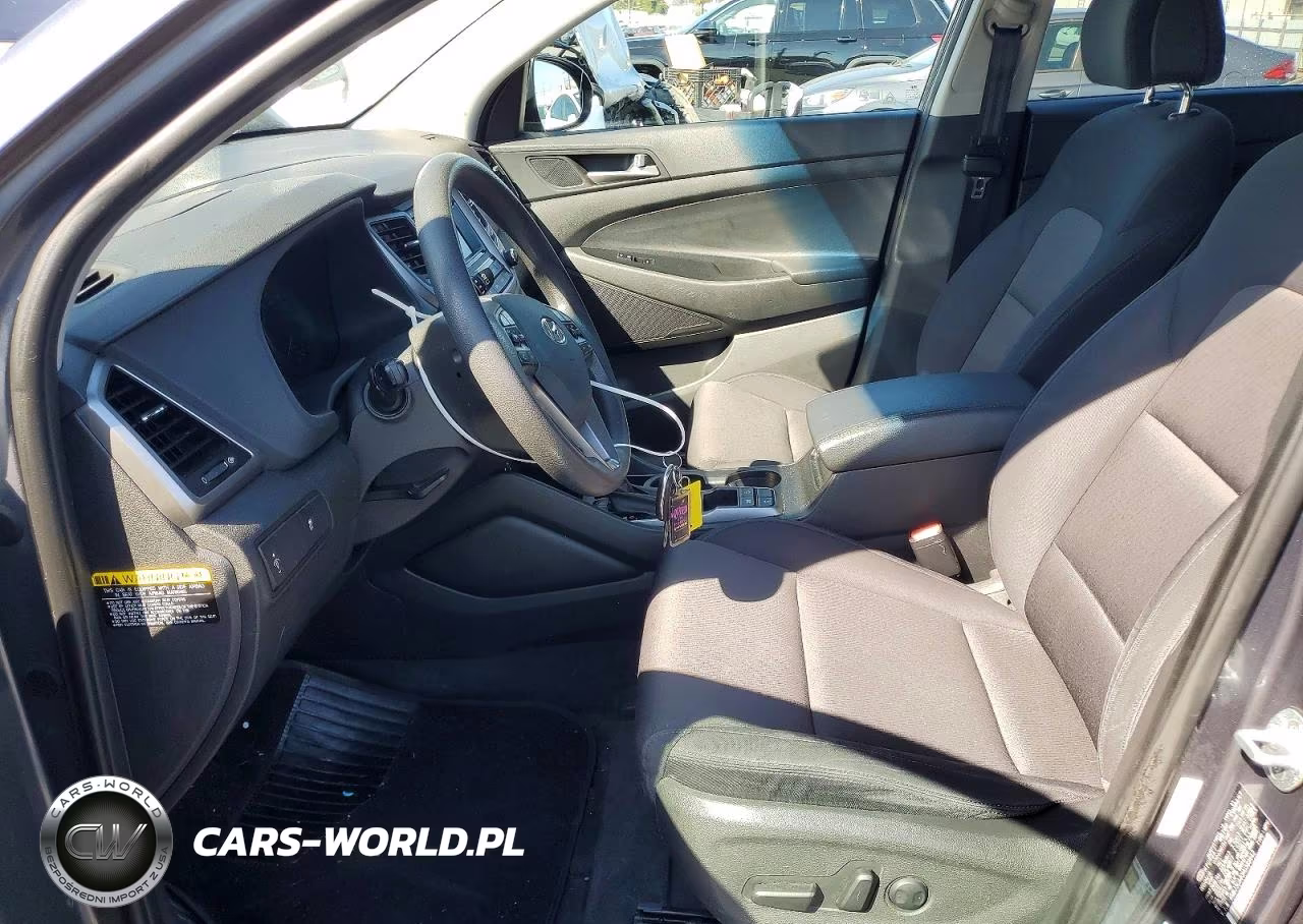 2017 Hyundai Tucson Se VIN:KM8J3CA40HU389642 - 7