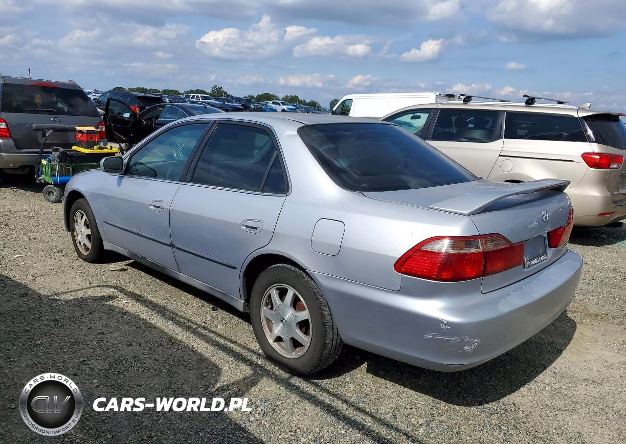 1998 Honda Accord Lx VIN:1HGCG5648WA077204 - 2