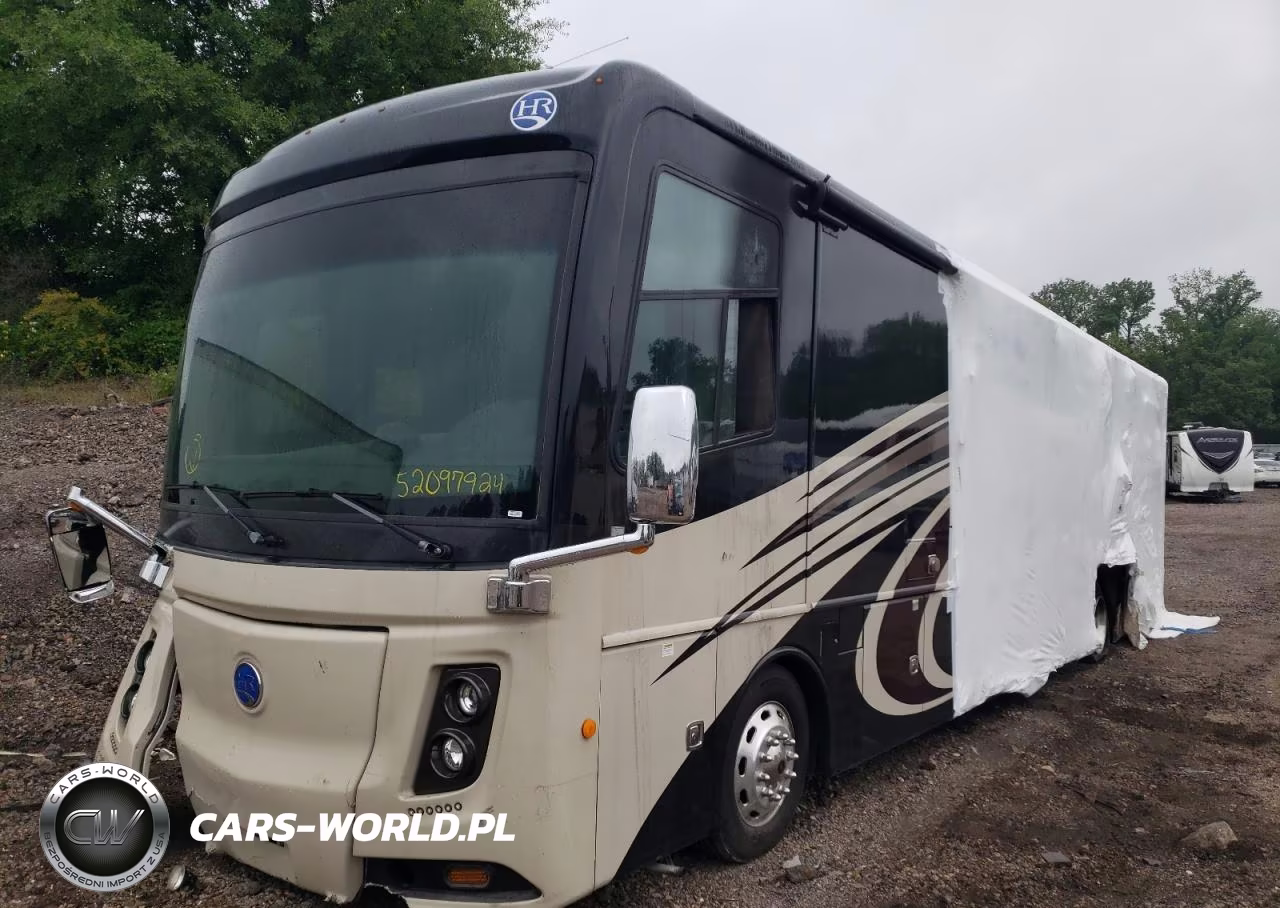 2016 Freightliner Chassis Xc VIN:4UZACGCY3GCHW6799 - 2