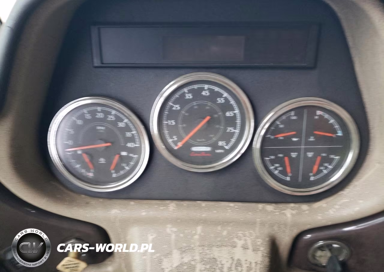 2016 Freightliner Chassis Xc VIN:4UZACGCY3GCHW6799 - 8