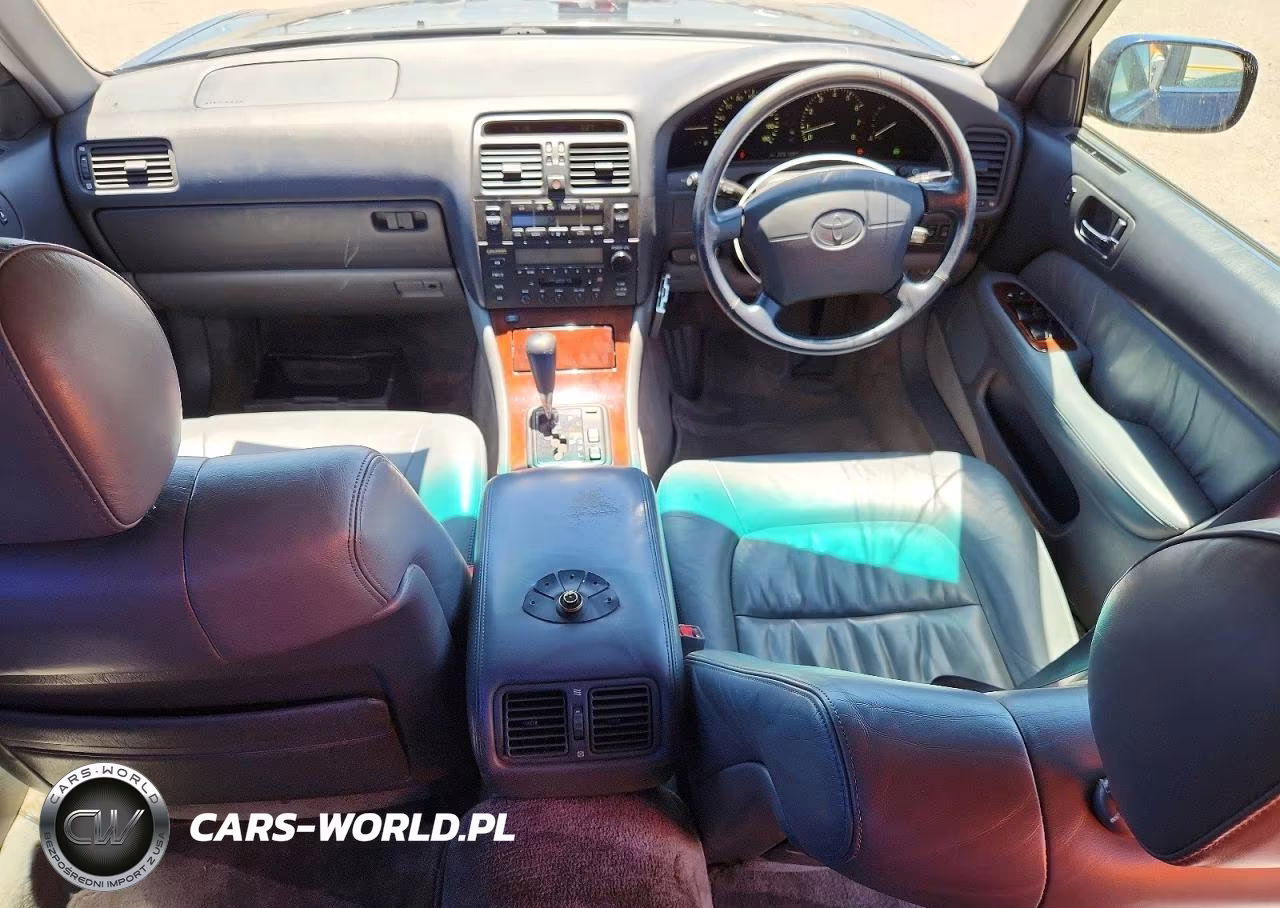 1995 Toyota Celsior VIN:UCF210036187 - 8