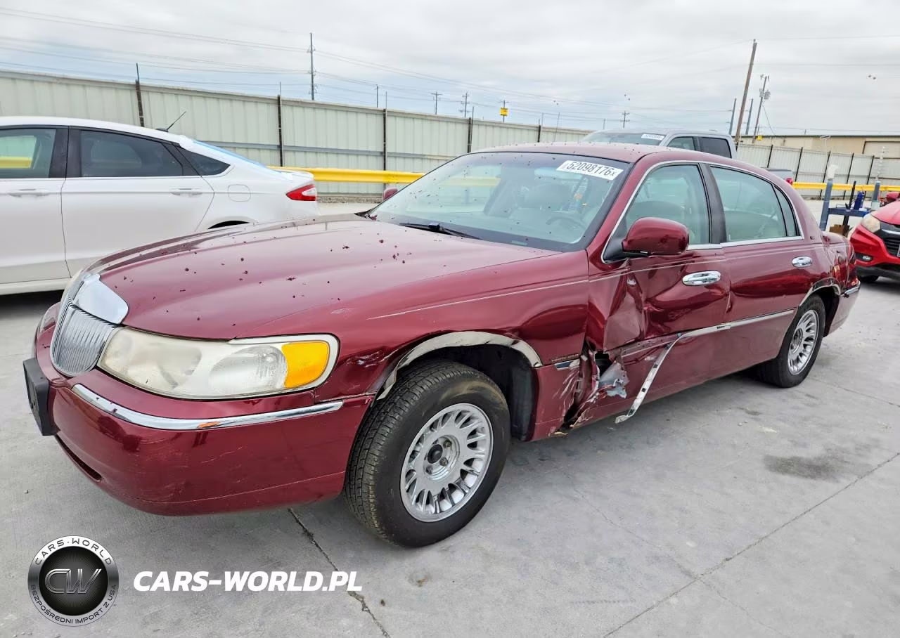 1999 Lincoln Town Car Cartier
