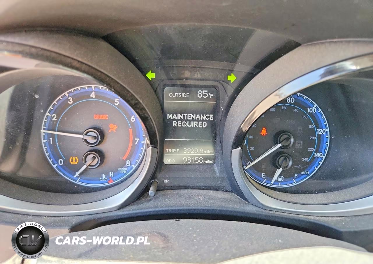 2015 Toyota Corolla S Plus VIN:5YFBURHE1FP259614 - 9
