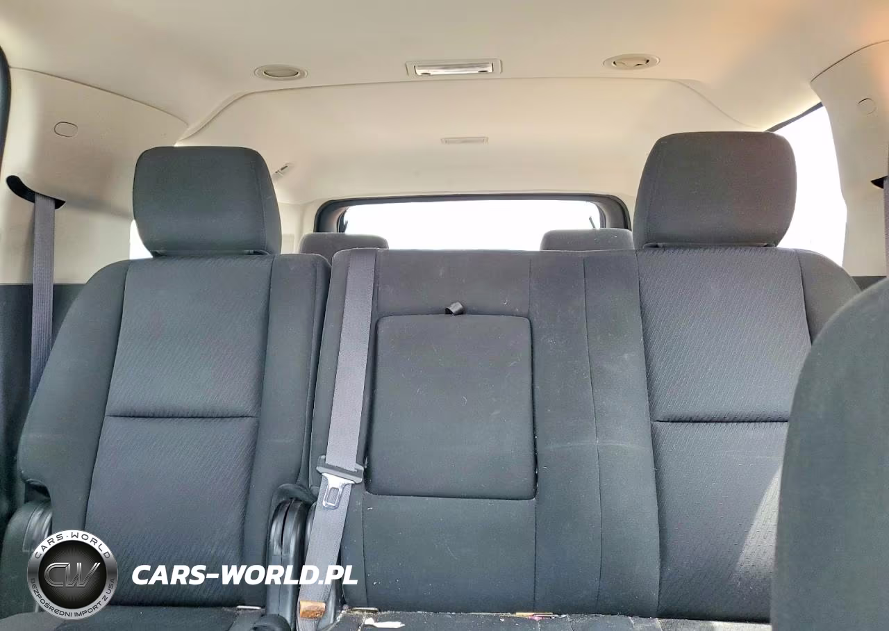 2012 Chevrolet Suburban K1500 Ls VIN:1GNSKHE78CR236670 - 10