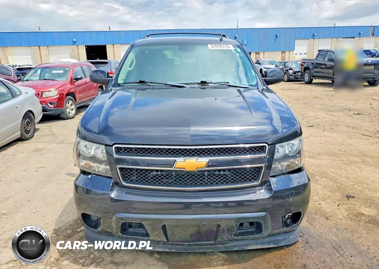 2012 Chevrolet Suburban K1500 Ls VIN:1GNSKHE78CR236670 - 5