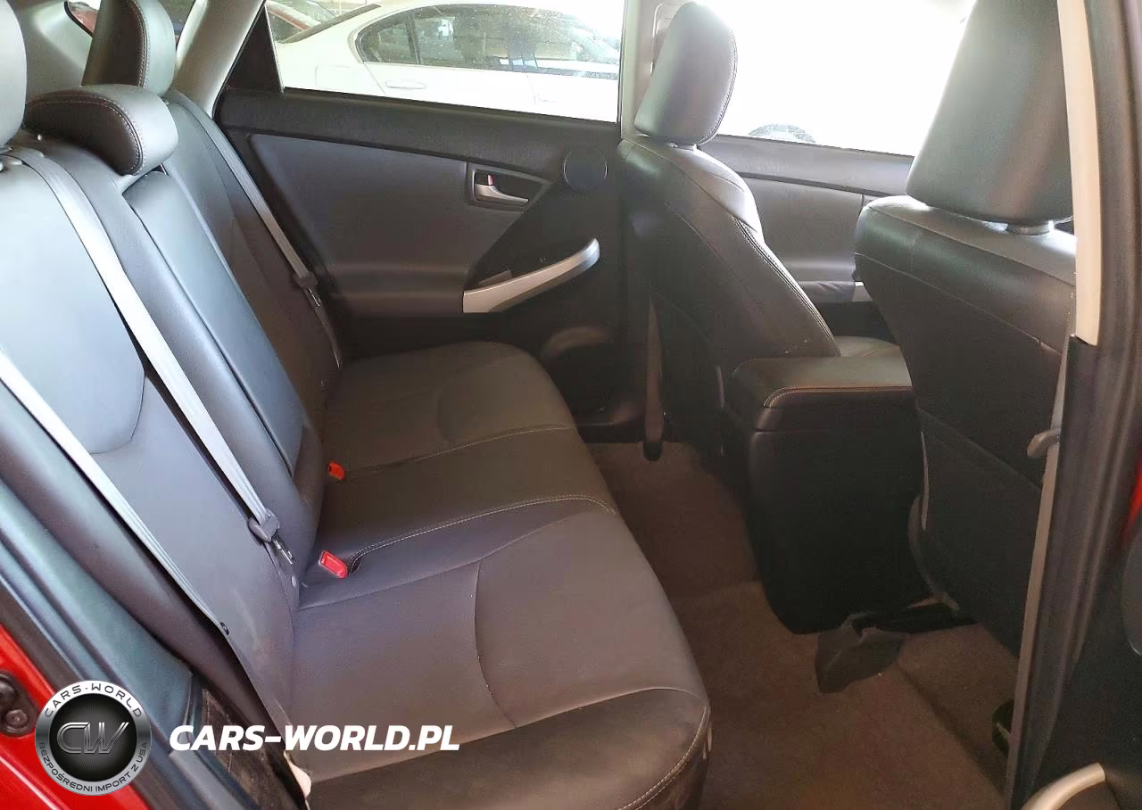 2013 Toyota Prius Five VIN:JTDKN3DU9D5639740 - 10