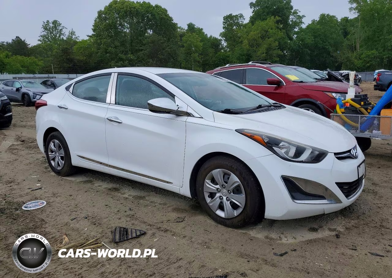 2016 Hyundai Elantra Se VIN:5NPDH4AE3GH666326 - 4