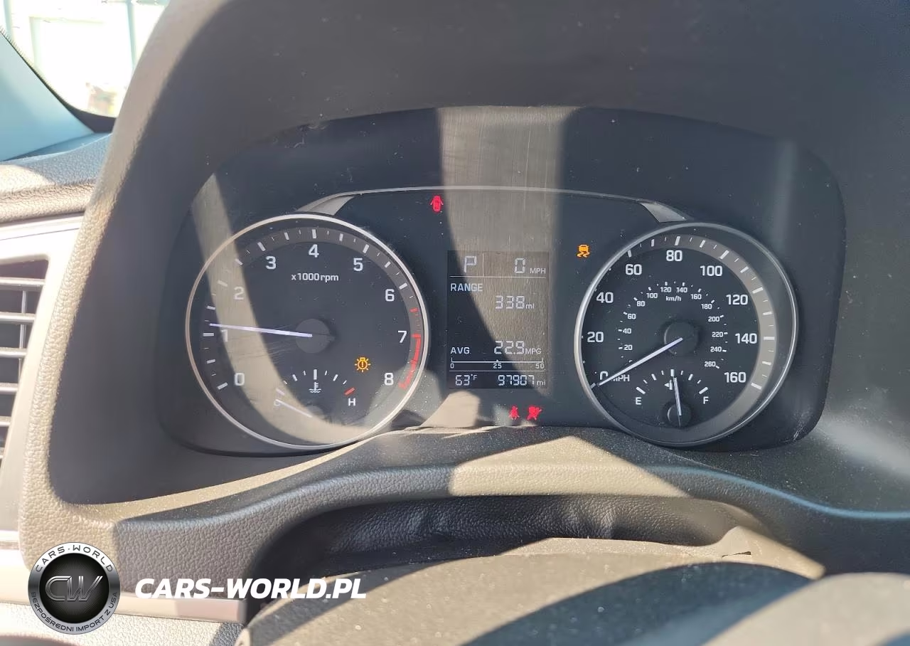 2018 Hyundai Elantra Se VIN:5NPD74LF6JH353769 - 9