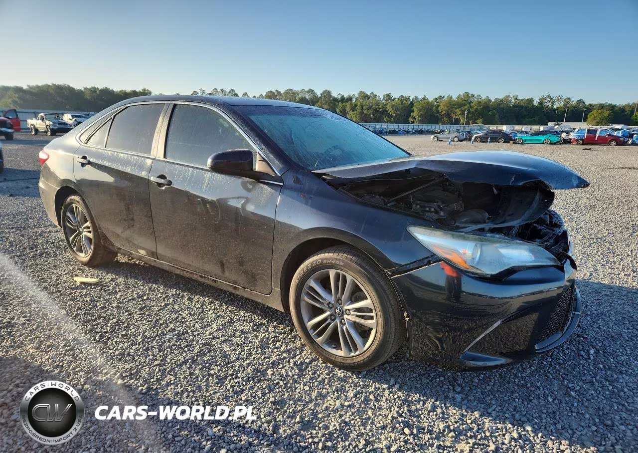2016 Toyota Camry Se VIN:4T1BF1FK1GU571422 - 4
