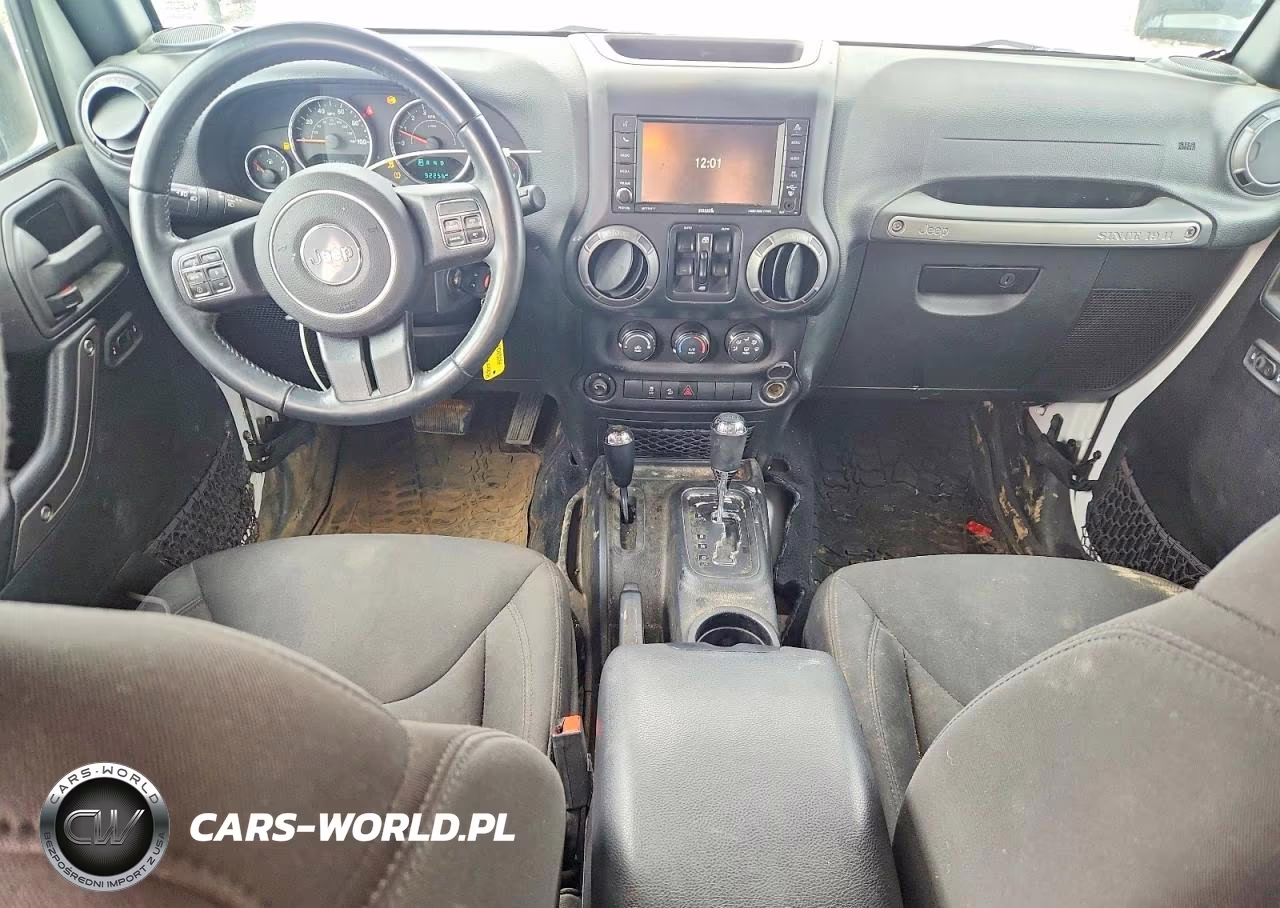 2016 Jeep Wrangler Unlimited Sport VIN:1C4BJWDGXGL161027 - 8