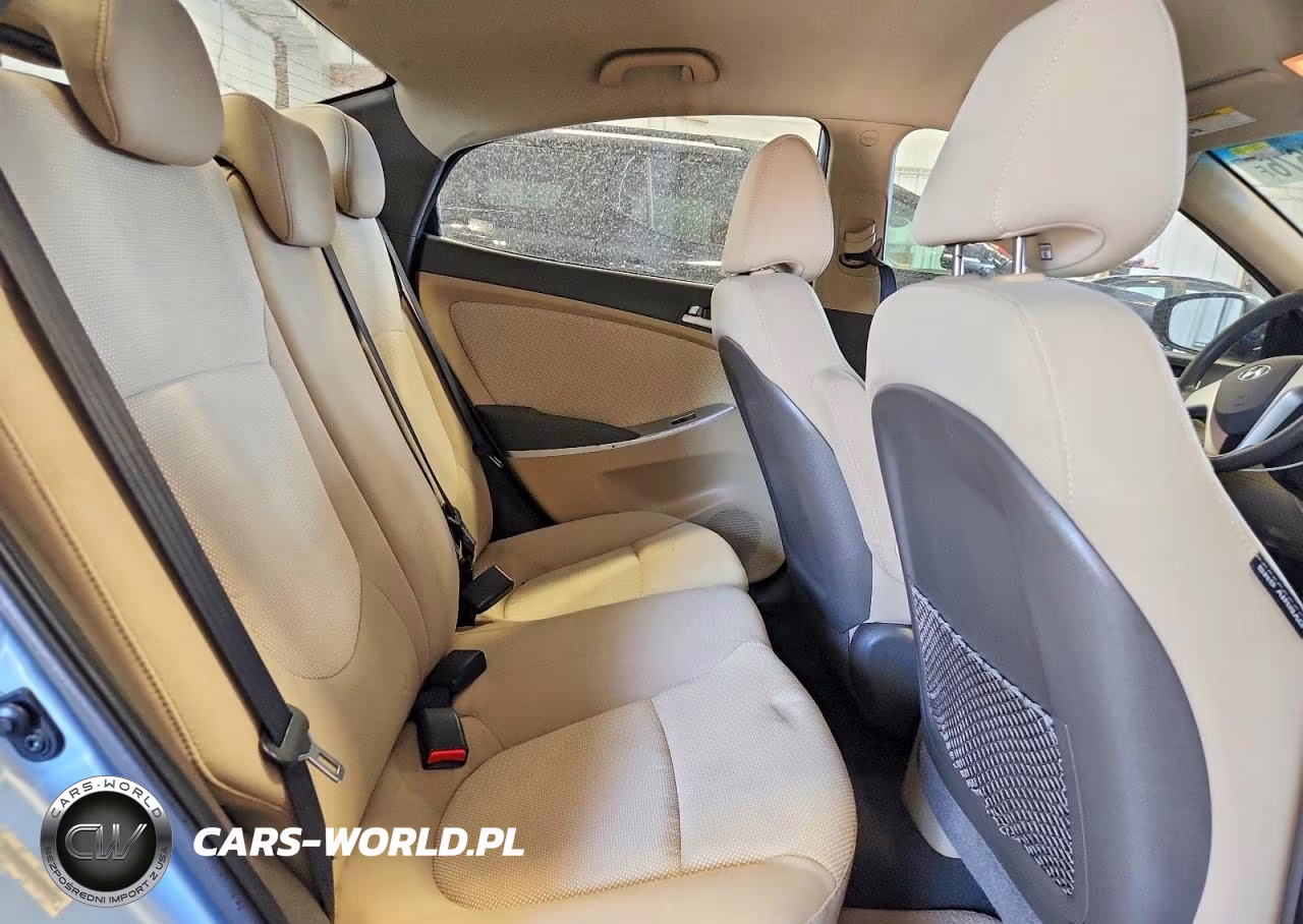 2013 Hyundai Accent 4D VIN:KMHCT4AE8DU317525 - 10