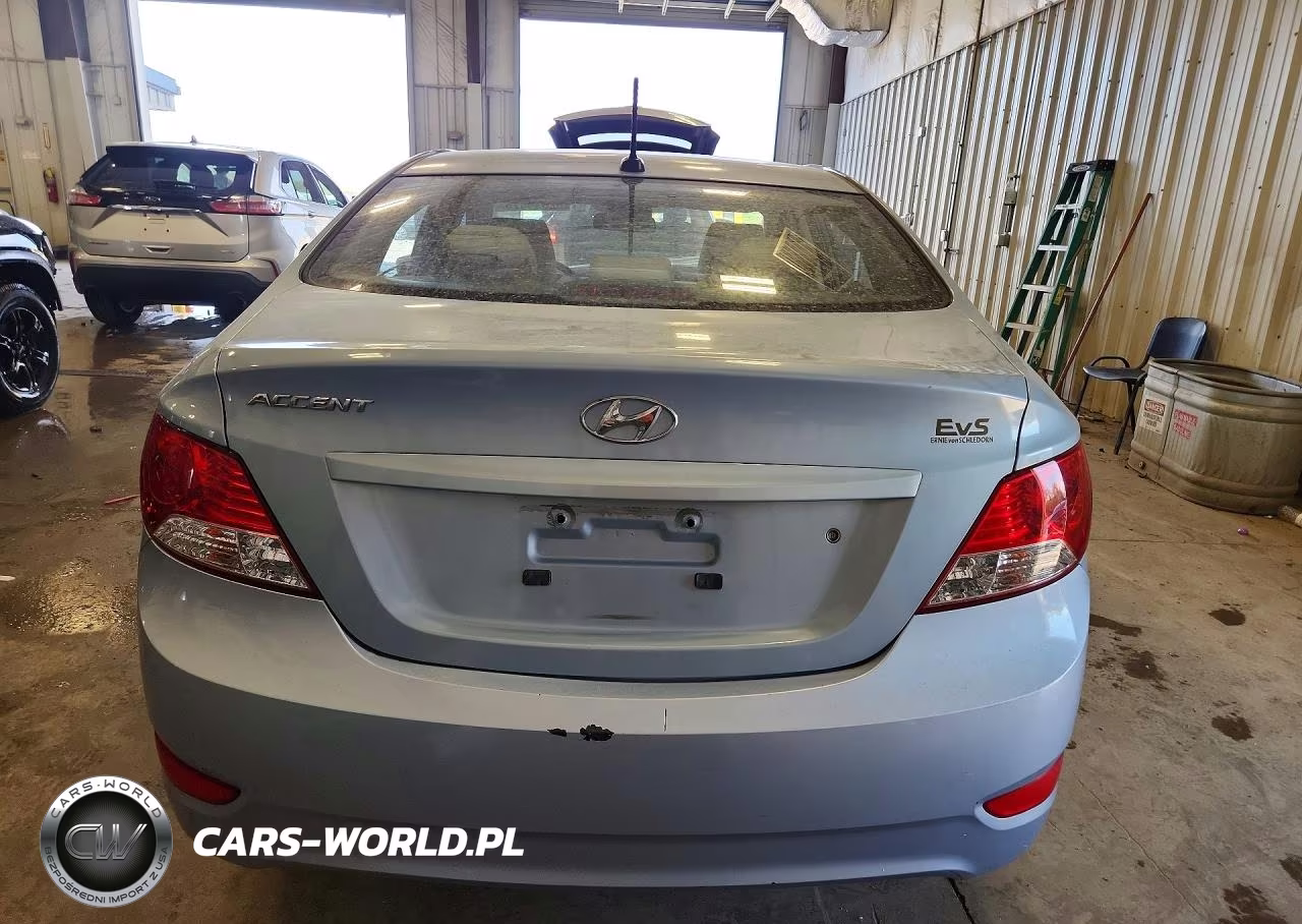 2013 Hyundai Accent 4D VIN:KMHCT4AE8DU317525 - 6