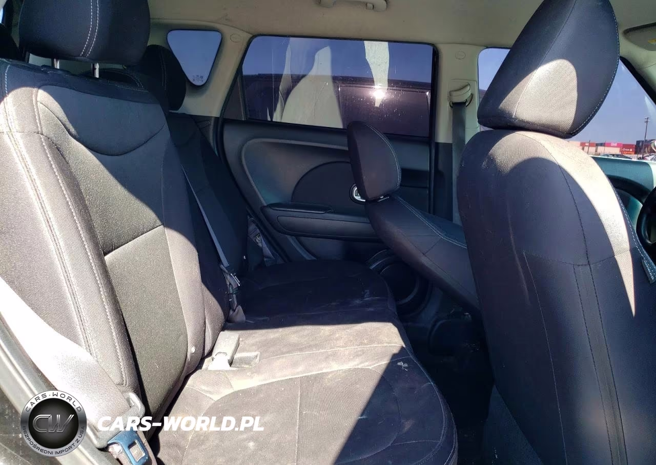 2015 Kia Soul Base VIN:KNDJN2A20F7772371 - 10
