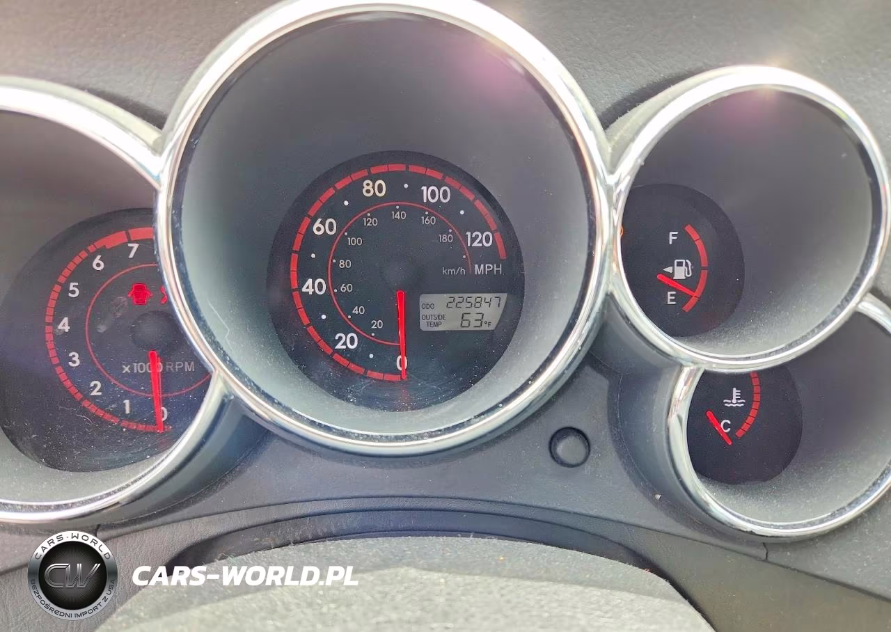 2006 Toyota Matrix Base VIN:2T1LR32E76C551246 - 9