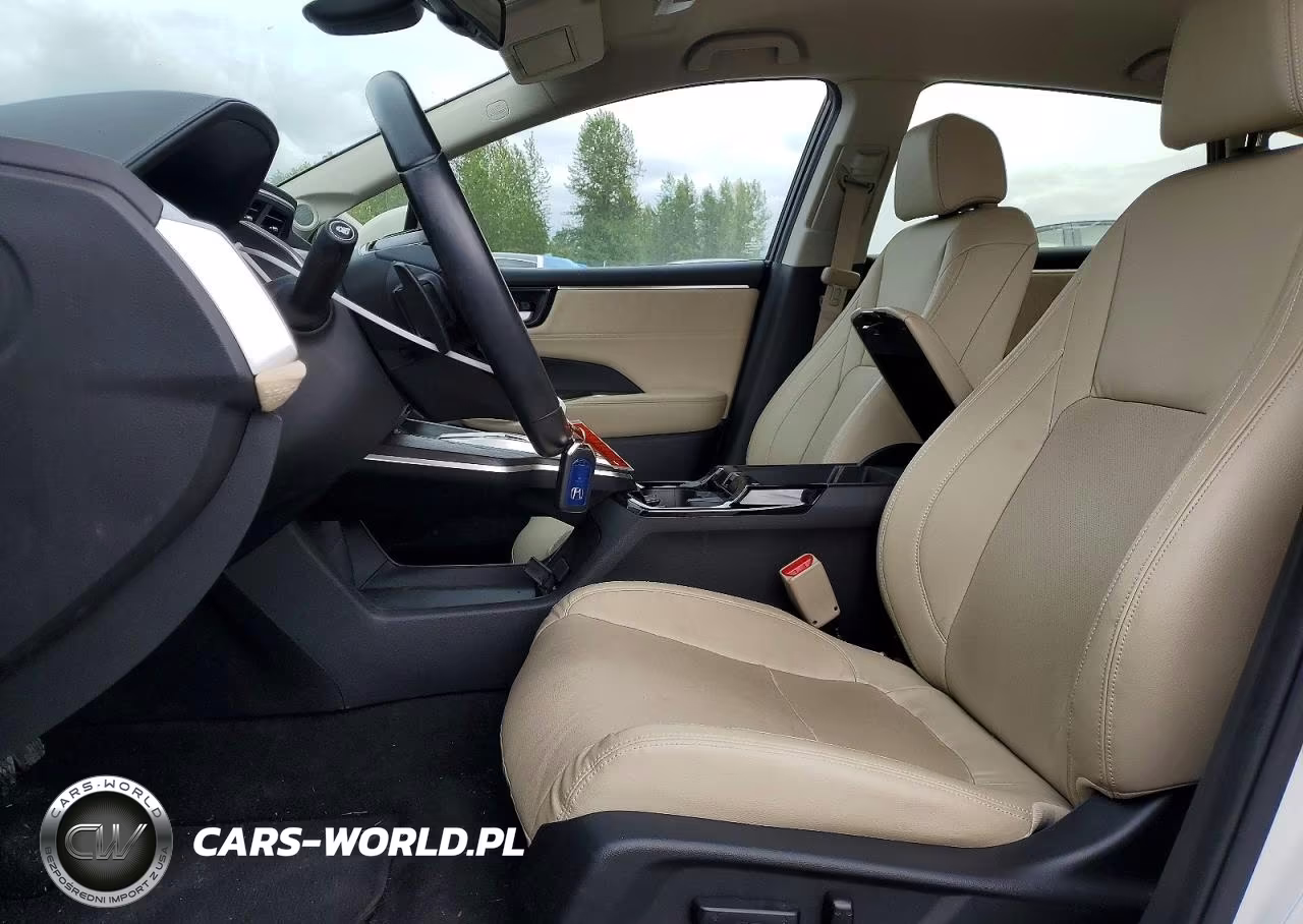 2018 Honda Clarity Touring VIN:JHMZC5F39JC007346 - 7