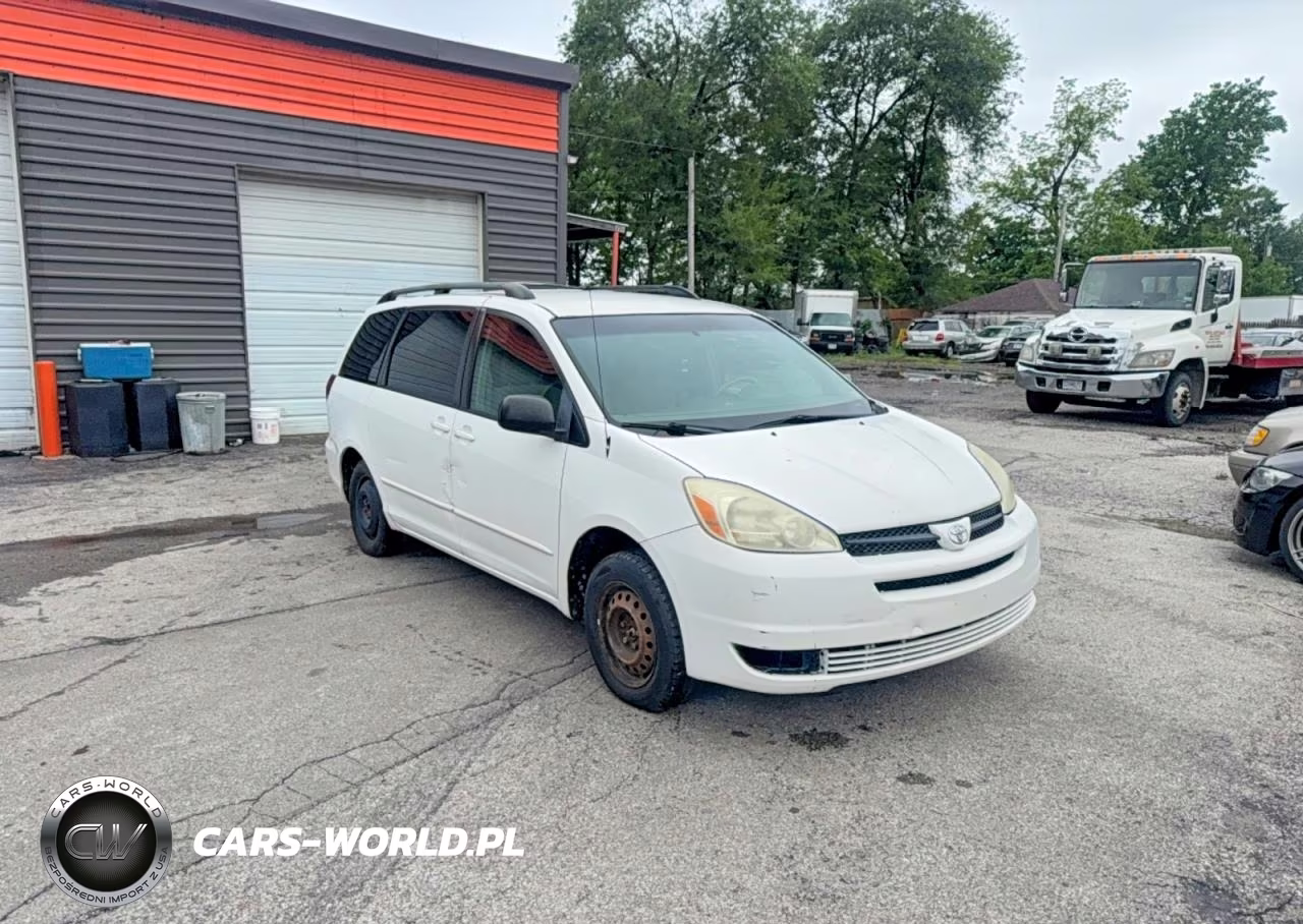 2005 Toyota Sienna Le 8 Passenger