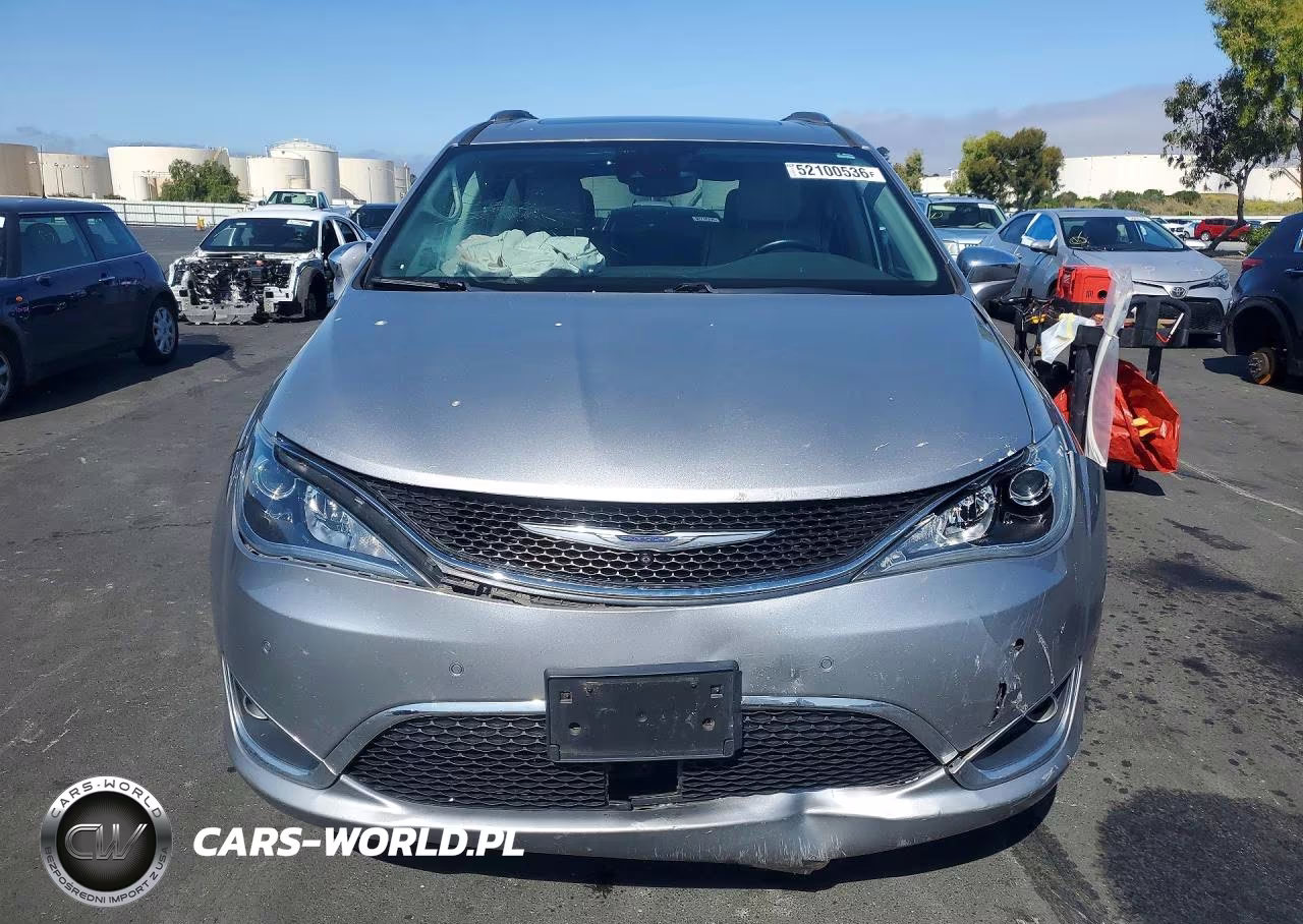 2017 Chrysler Pacifica Limited VIN:2C4RC1GG6HR659144 - 5