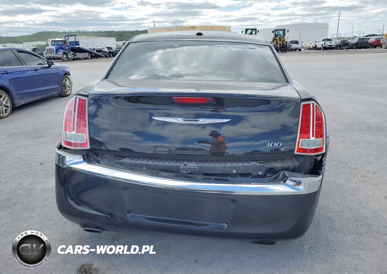 2013 Chrysler 300C VIN:2C3CCAEG3DH573352 - 6