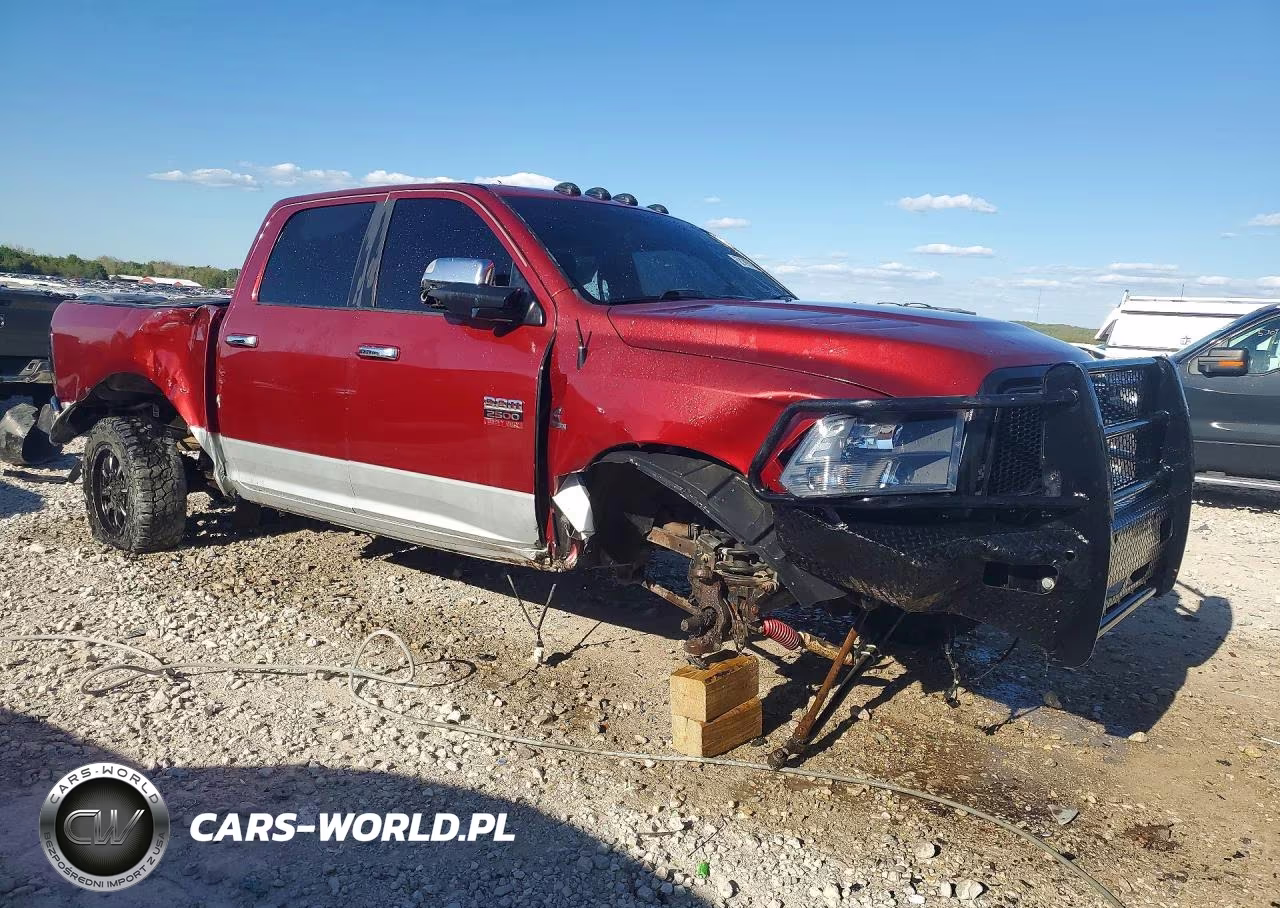 2012 Dodge Ram 2500 Laramie VIN:3C6UD5FL4CG155999 - 4