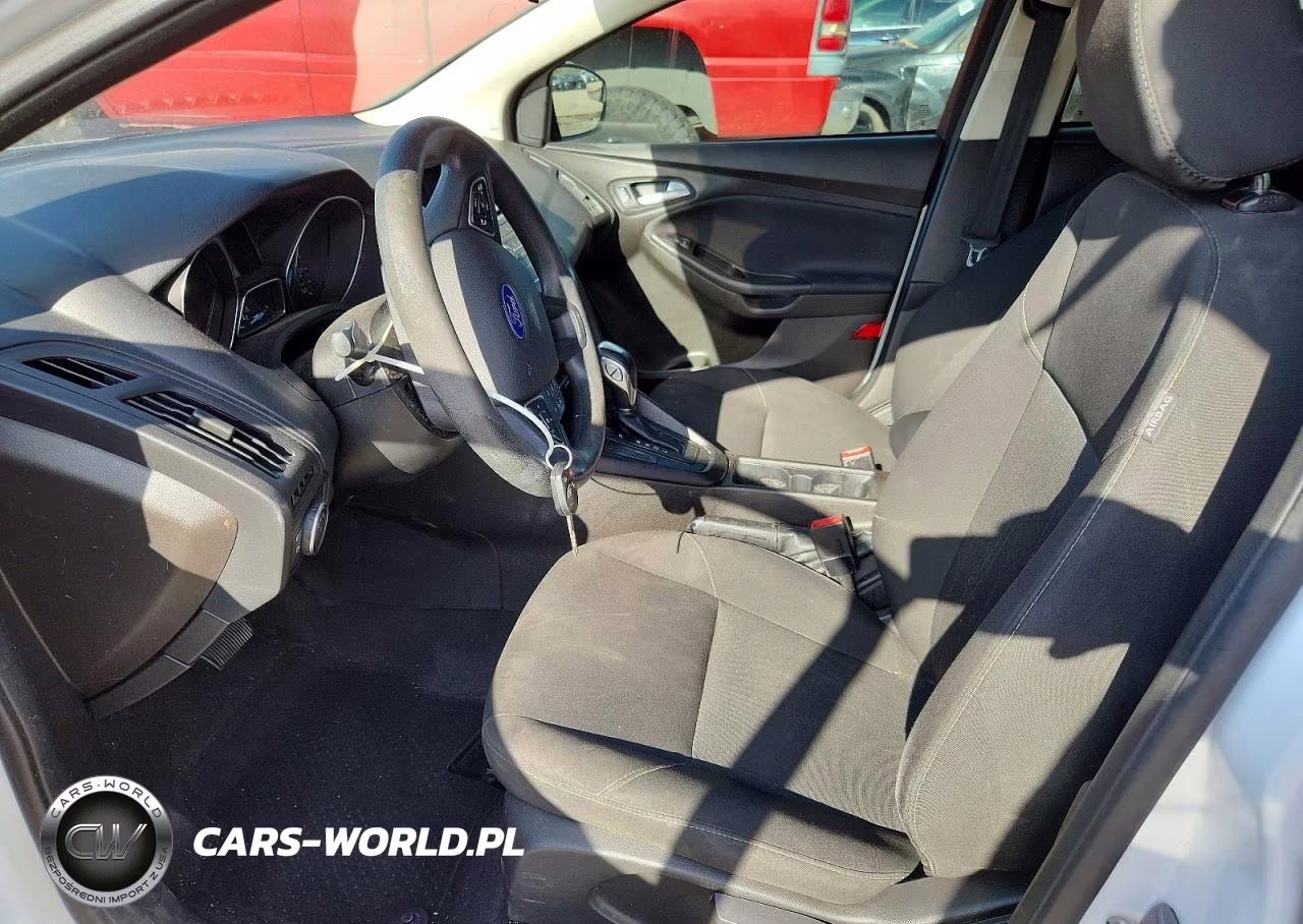 2016 Ford Focus Se VIN:1FADP3F23GL363477 - 7